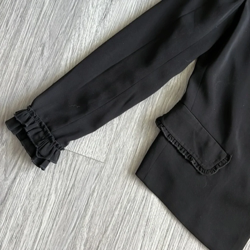 Adrienne Vittadini Black Blazer With‎ Ruffle Sleeves Size S